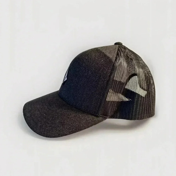 Volcom V Full Stone Trucker Hat Black  Snapback Cap Adjustable Skate Surf - Picture 2 of 4